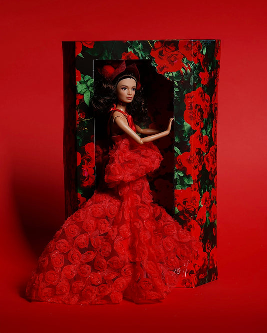 Sirusho Doll "Roses"