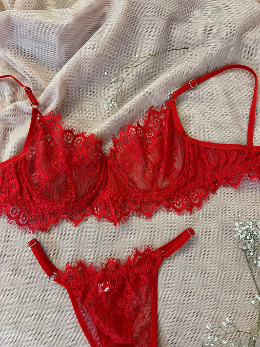 ARIMA lingerie "Red chantilly" set