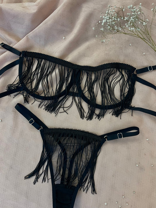 ARIMA lingerie "Black Fringe lingerie " set